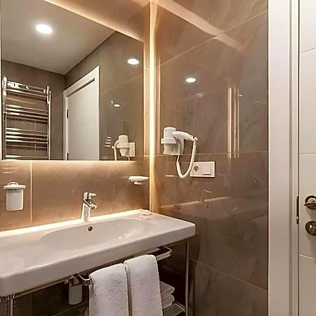 Lilium Luxure Taksim